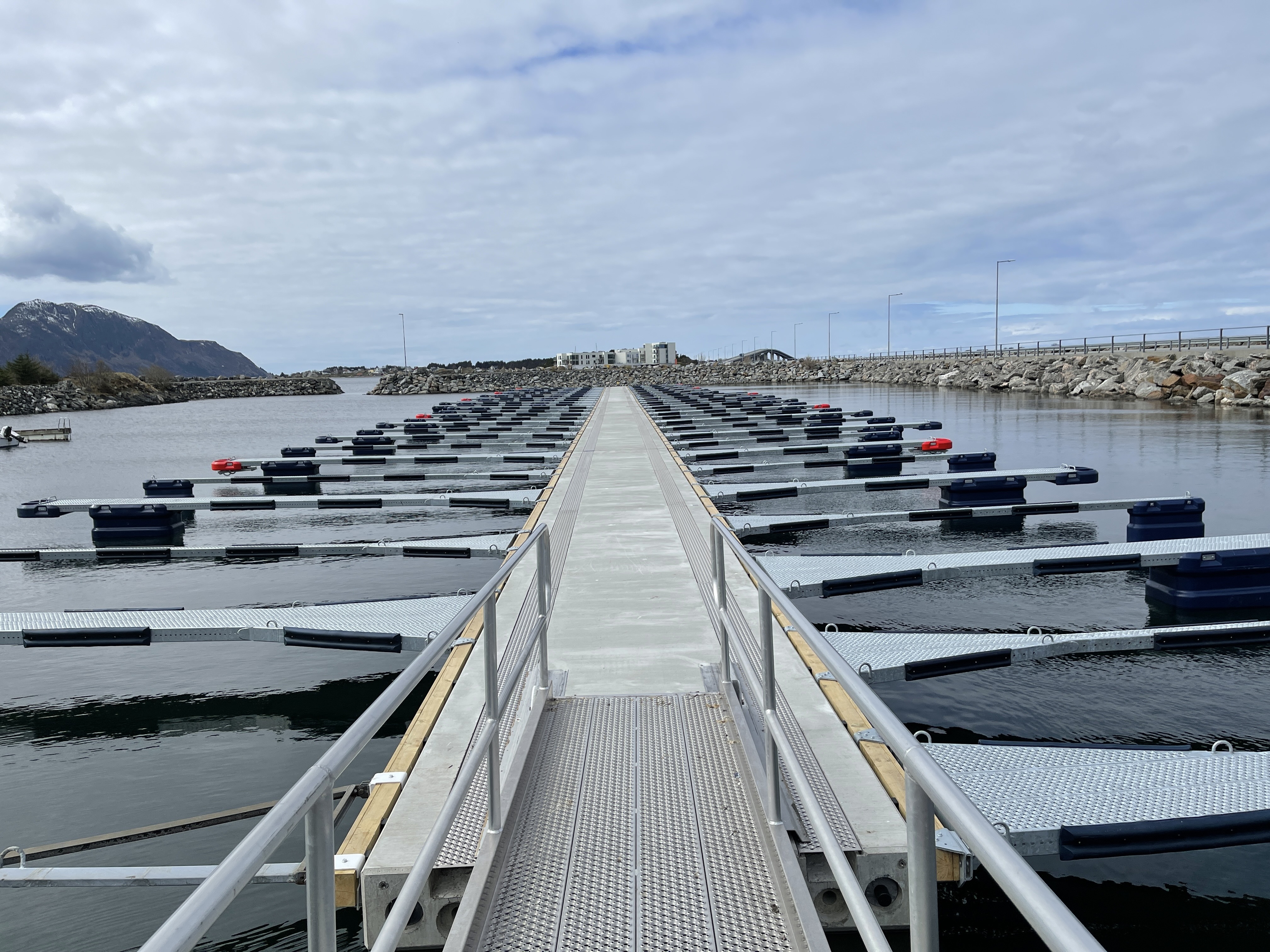https://marinasolutions.no/uploads/Ytterland-småbåtforening_Valderøy_Marina-Solutions-AS-5.JPG